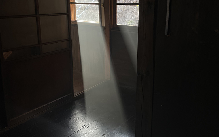 篭屋遠野(かごやとおの)