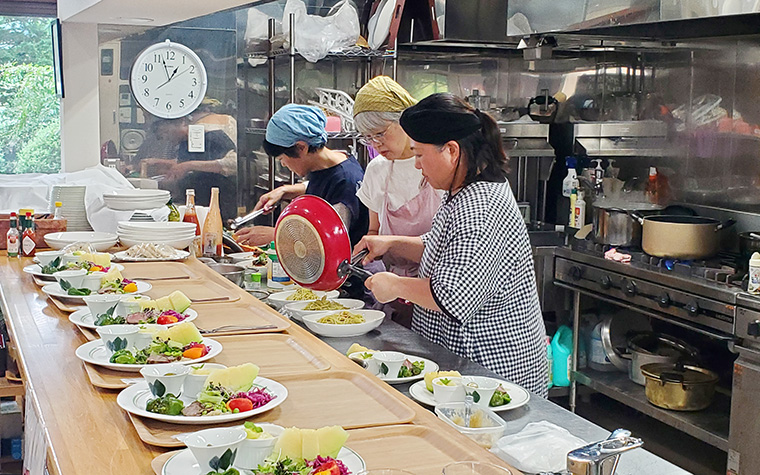 日替わりシェフレストラン「でんパラ」