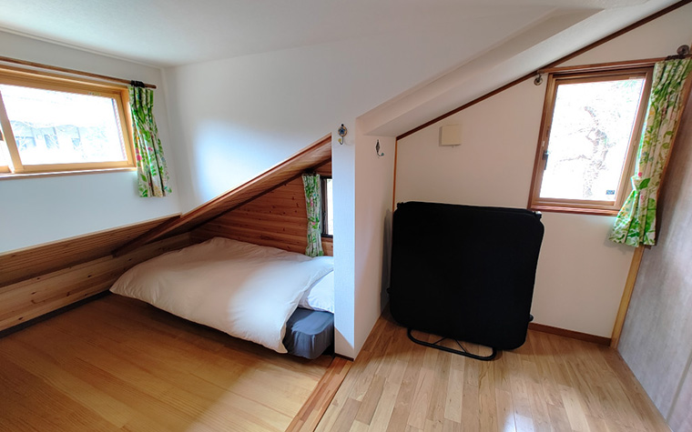 やまがら文庫_C洋室