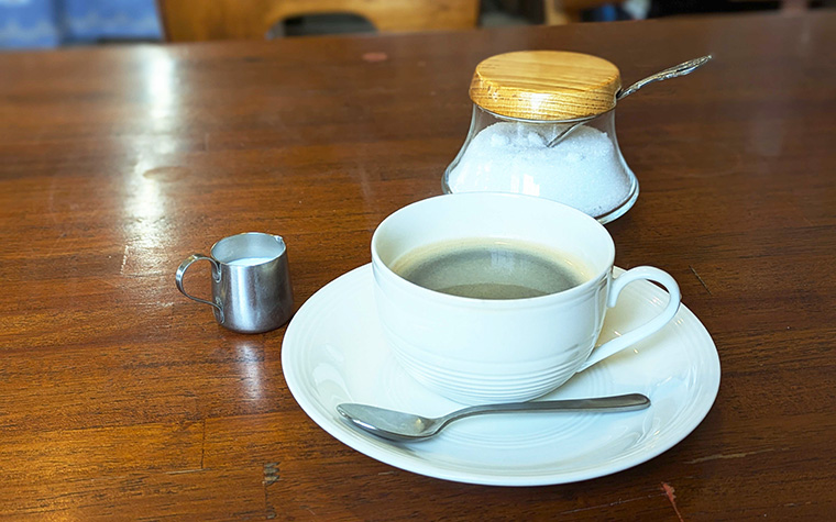 地域に愛される味|喫茶待月で味わう名物ナポリタンと挽きたてコーヒーをどうぞ