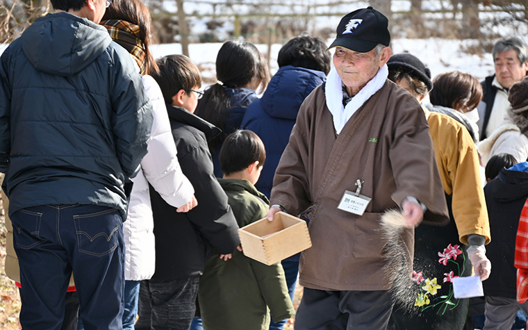 新年の遠野 ― 大正月から小正月への冬の祈り