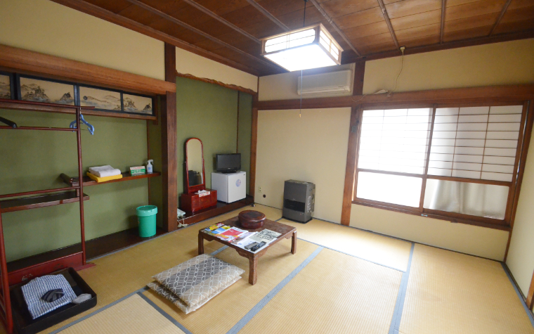 旅館 福山荘|客室(8畳間)