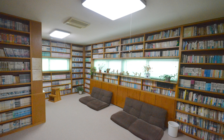 遠野ユースホステル|読書室